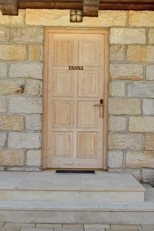Roubenka Pod Troskami Apartment Ktova Bagian luar foto